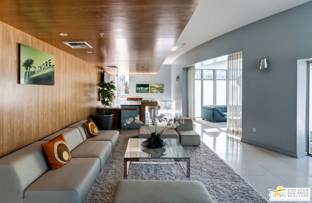 870 E Palm Canyon Drive 202, Palm Springs, CA 92264