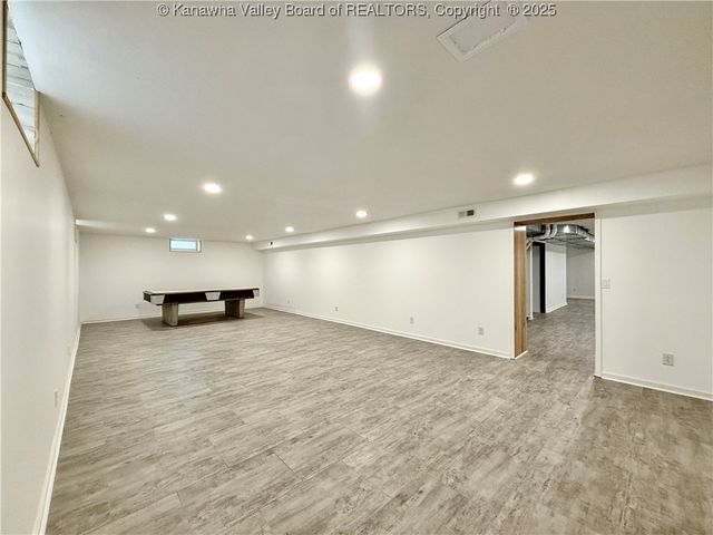 82 Williamton Grove Drive, Elkview, WV 25071