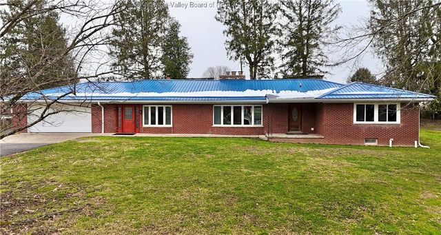 82 Williamton Grove Drive, Elkview, WV 25071