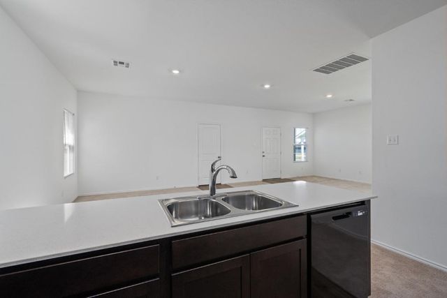 230 Gabbro GDNS, Maxwell, TX 78656