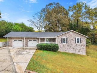 2228 Lakesite Drive, Soddy Daisy, TN 37379