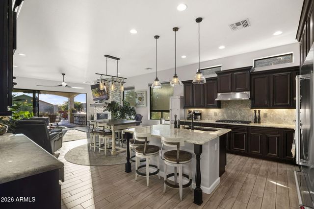 9065 E LEONORA Street, Mesa, AZ 85207