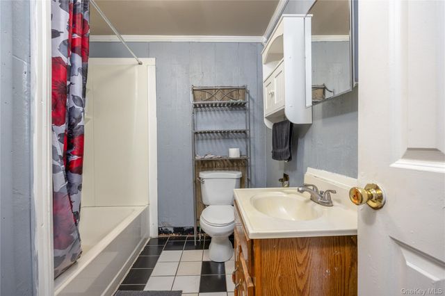 142 W Parmenter Street, Newburgh, NY 12550