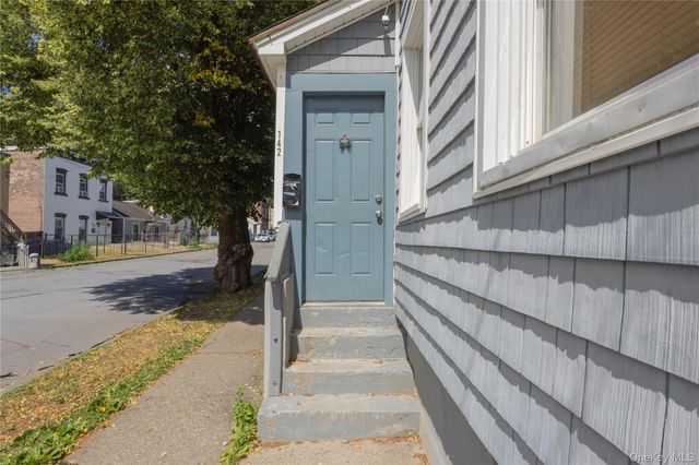 142 W Parmenter Street, Newburgh, NY 12550