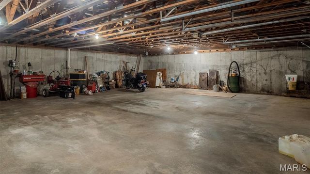 7067-7073 Farrow Lane, Godfrey, IL 62035