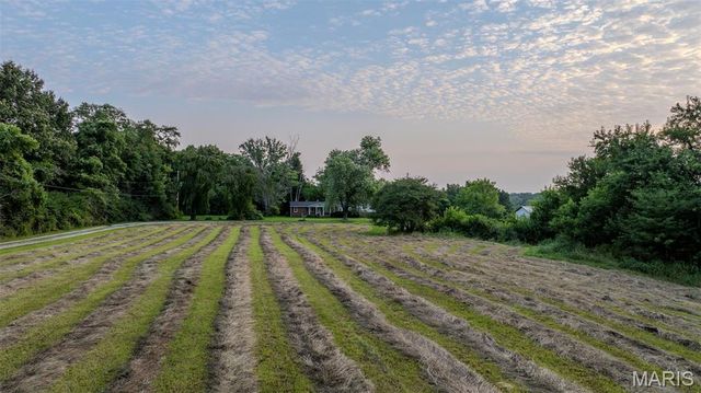 7067-7073 Farrow Lane, Godfrey, IL 62035