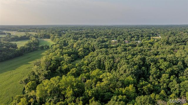 7067-7073 Farrow Lane, Godfrey, IL 62035