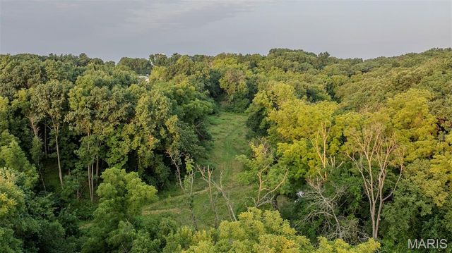 7067-7073 Farrow Lane, Godfrey, IL 62035