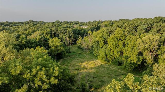 7067-7073 Farrow Lane, Godfrey, IL 62035