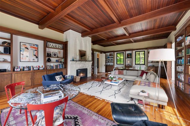 33 Aldridge Road, Chappaqua, NY 10514