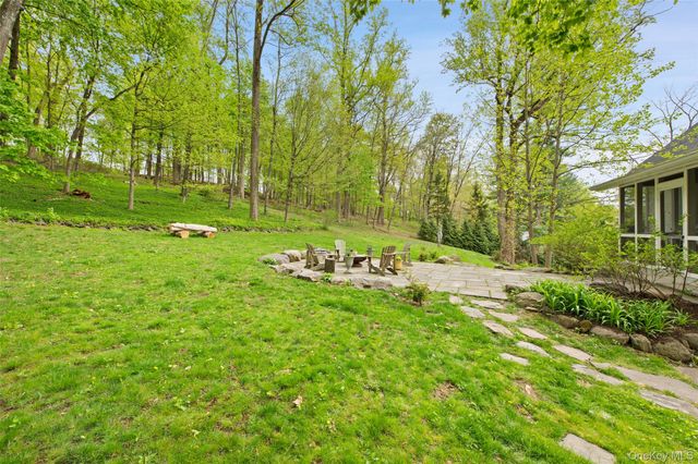 33 Aldridge Road, Chappaqua, NY 10514