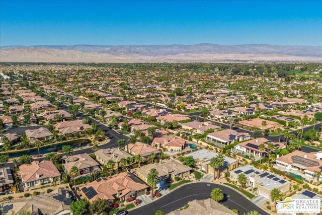 2 Lake Tahoe Drive, Rancho Mirage, CA 92270