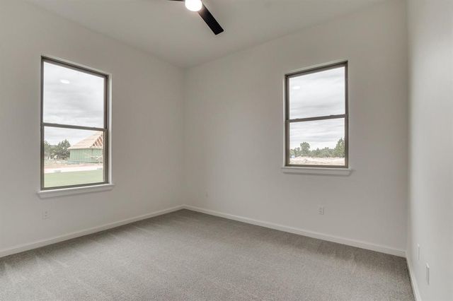 9356 Elizabeth Drive, Guthrie, OK 73044