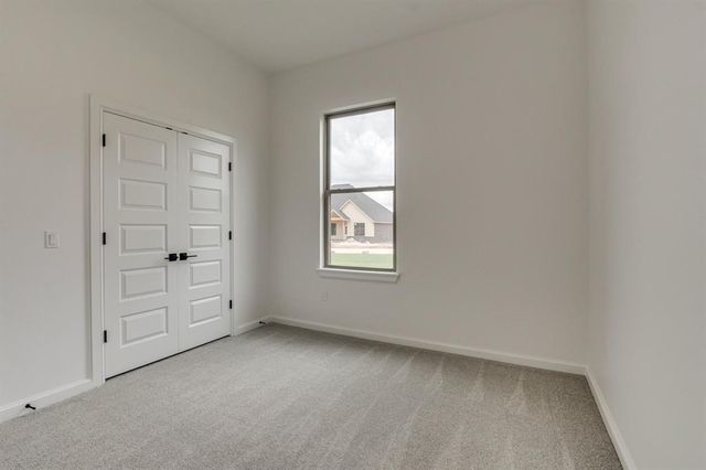 9356 Elizabeth Drive, Guthrie, OK 73044
