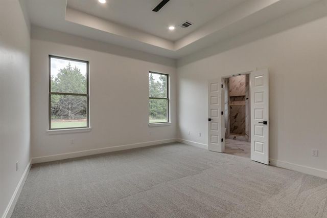 9356 Elizabeth Drive, Guthrie, OK 73044