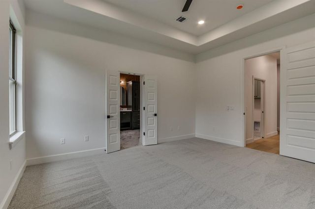 9356 Elizabeth Drive, Guthrie, OK 73044