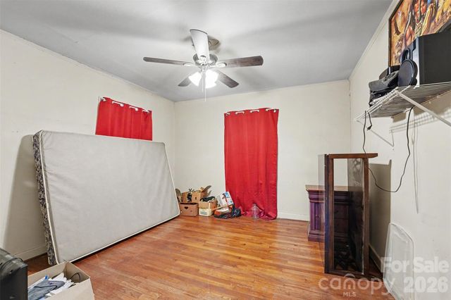 109 S Pine Street, Lowell, NC 28098