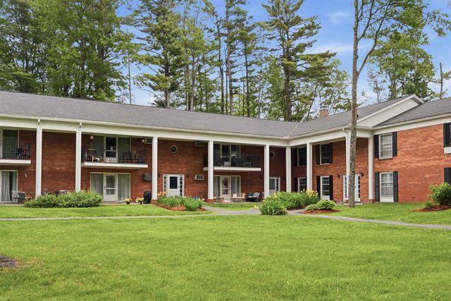100 Kennedy Dr Apt 39, South Burlington, VT 05403