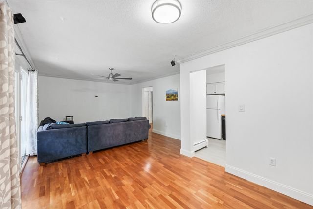 100 Kennedy Dr Apt 39, South Burlington, VT 05403