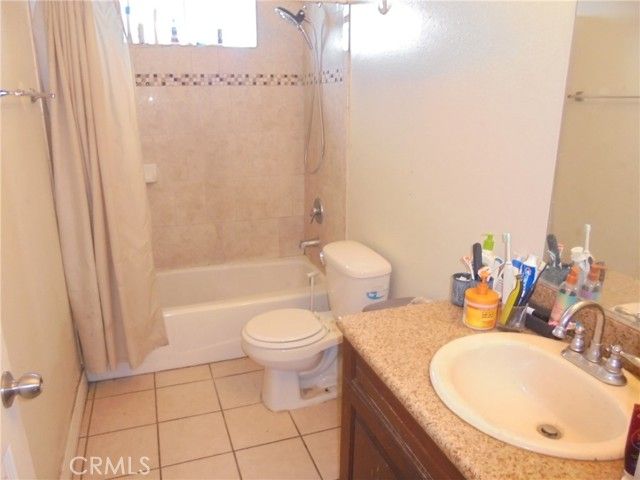 548 N Reservoir, Pomona, CA 91767