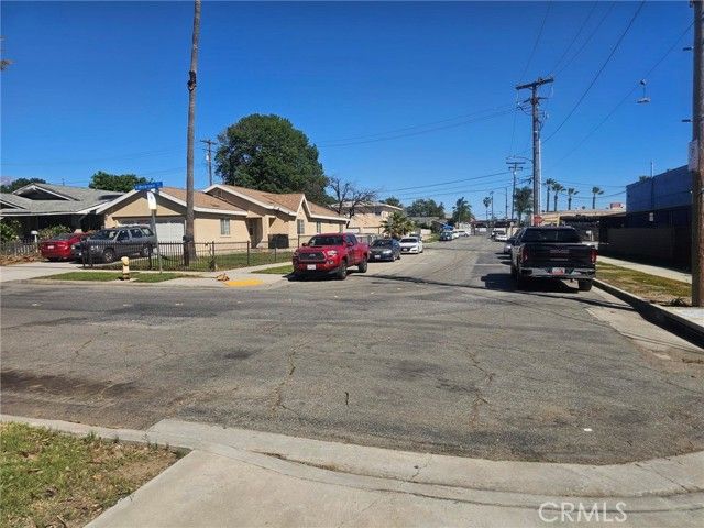 548 N Reservoir, Pomona, CA 91767