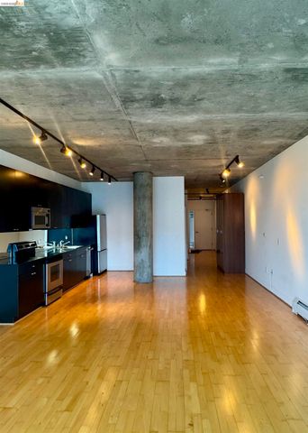 311 Oak St 804, Oakland, CA 94607