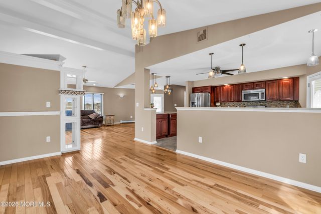 13 Tobago Avenue, Toms River, NJ 08753