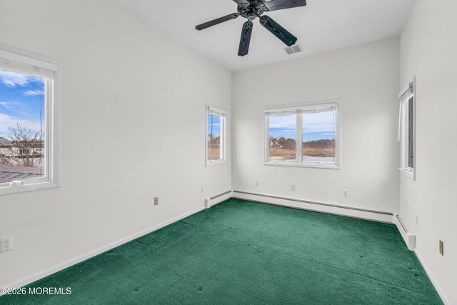 13 Tobago Avenue, Toms River, NJ 08753