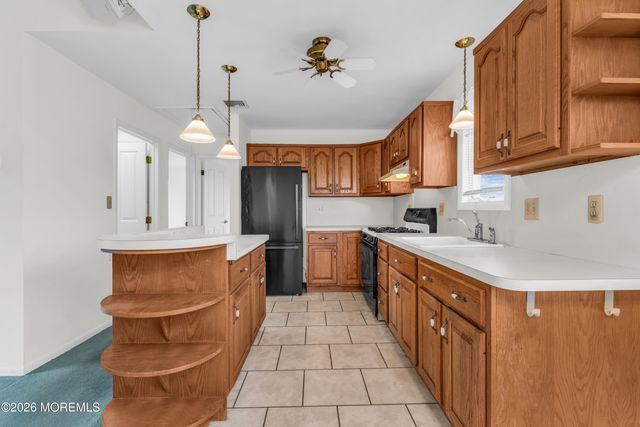 13 Tobago Avenue, Toms River, NJ 08753