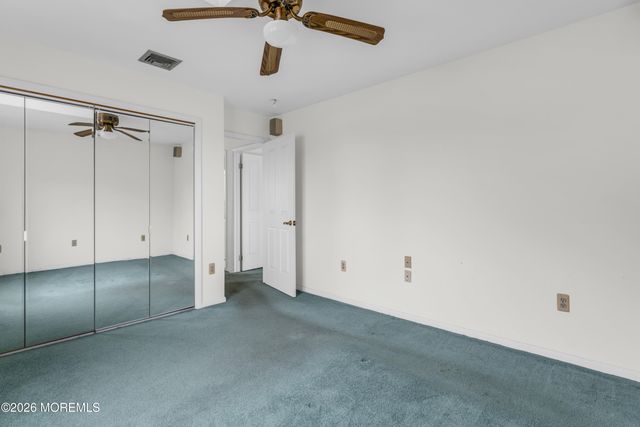 13 Tobago Avenue, Toms River, NJ 08753
