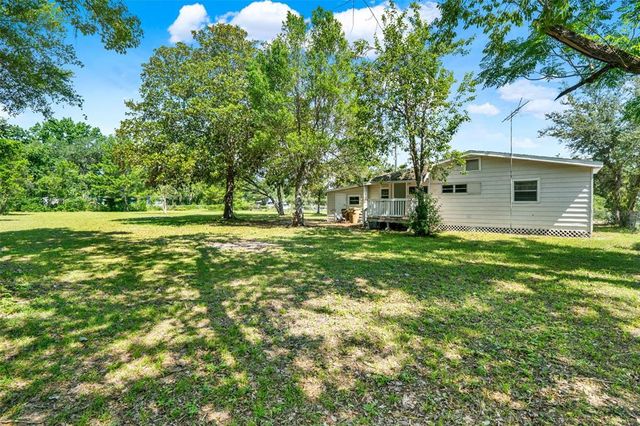 28712 AZALEA AVENUE, Paisley, FL 32767