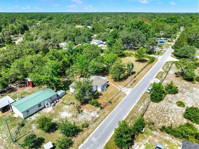 28712 AZALEA AVENUE, Paisley, FL 32767