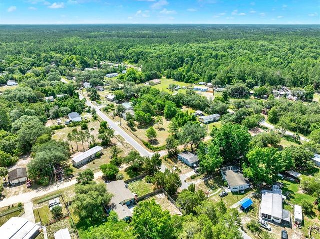 28712 AZALEA AVENUE, Paisley, FL 32767