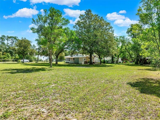 28712 AZALEA AVENUE, Paisley, FL 32767