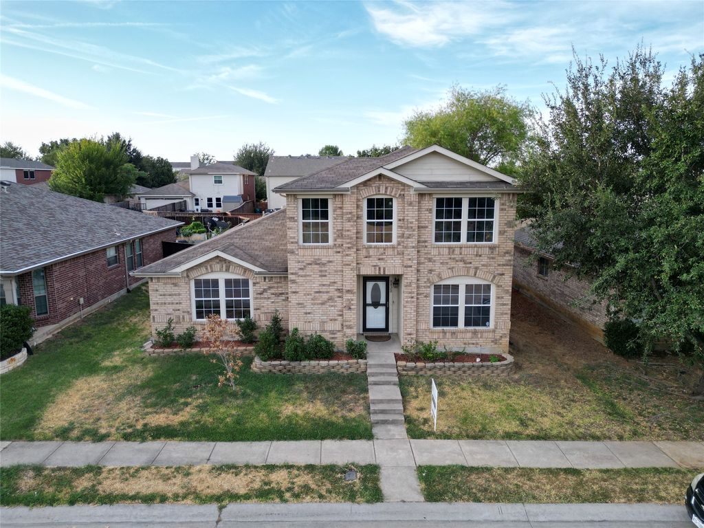 8828 Cross Oaks Ranch Boulevard, Cross Roads, TX 76227 — exterior