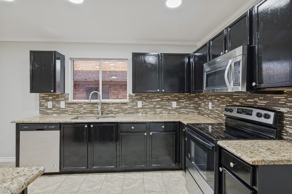 8828 Cross Oaks Ranch Boulevard, Cross Roads, TX 76227 — photo 4