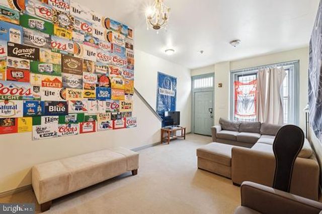 2136 N CARLISLE ST, Philadelphia, PA 19121