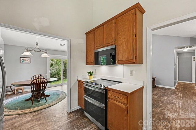 8410 Gidleigh Court, Charlotte, NC 28216