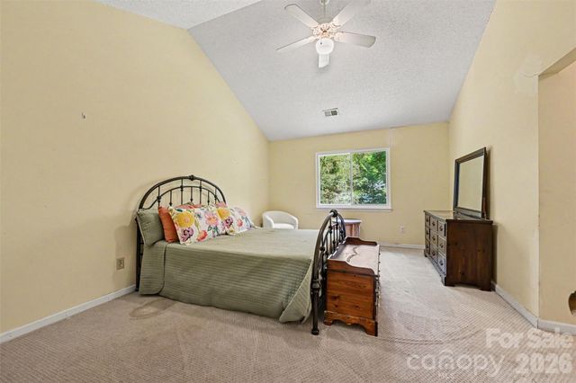 8410 Gidleigh Court, Charlotte, NC 28216