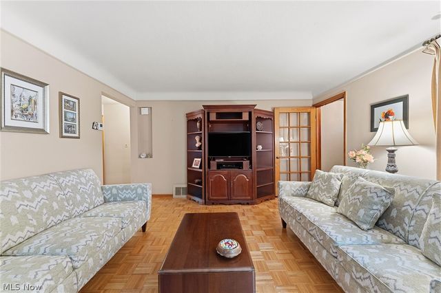 145 E 190th Street, Euclid, OH 44119