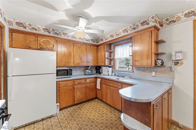 145 E 190th Street, Euclid, OH 44119