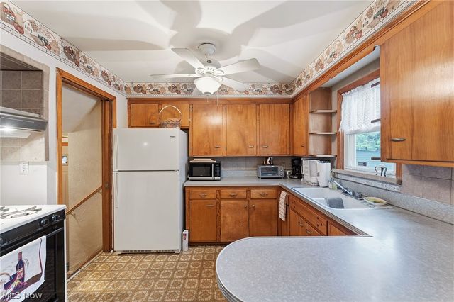 145 E 190th Street, Euclid, OH 44119