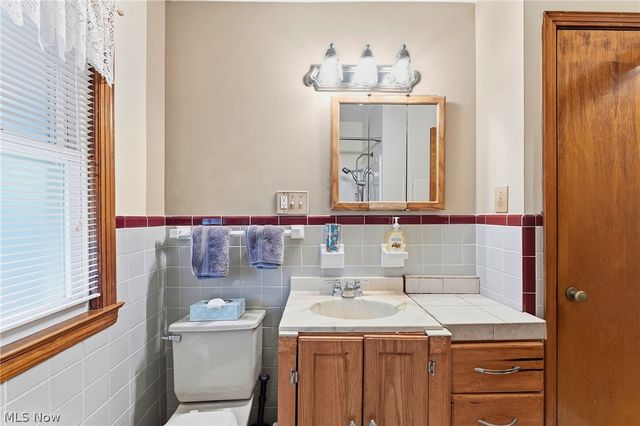 145 E 190th Street, Euclid, OH 44119