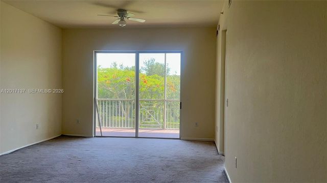 3500 Oaks Clubhouse Drive 211, Pompano Beach, FL 33069