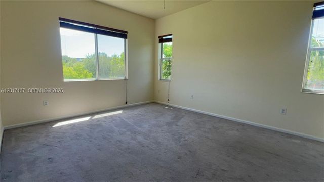 3500 Oaks Clubhouse Drive 211, Pompano Beach, FL 33069
