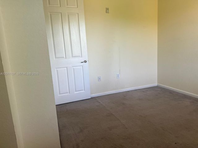 3500 Oaks Clubhouse Drive 211, Pompano Beach, FL 33069