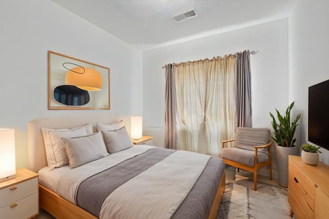 2839 Cabernet Street SW, Albuquerque, NM 87121