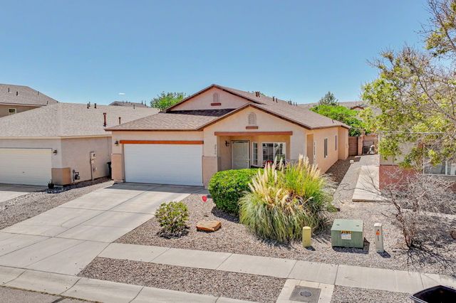 2839 Cabernet Street SW, Albuquerque, NM 87121