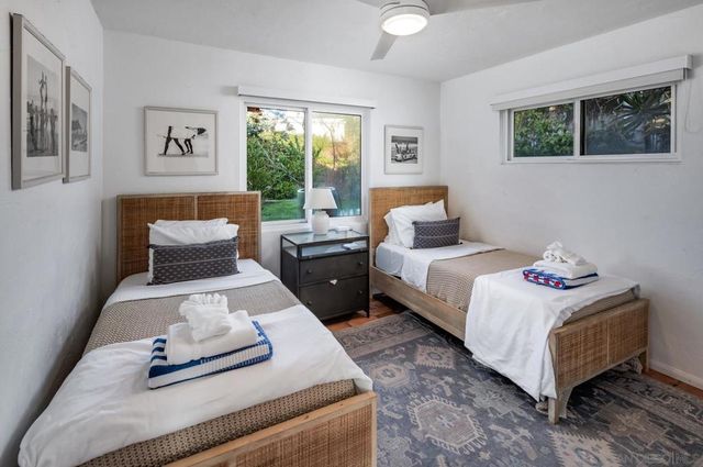 629 Fourth St, Encinitas, CA 92024