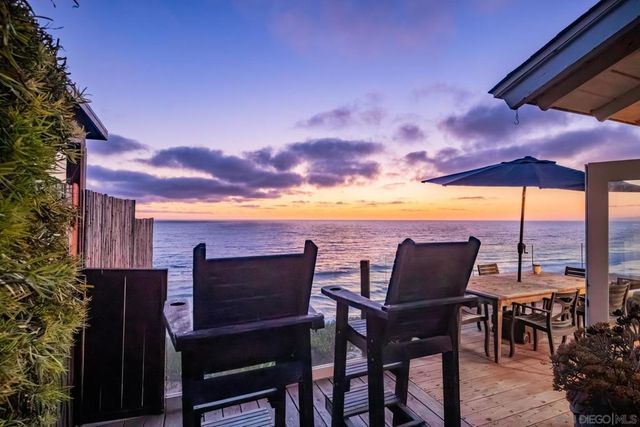 629 Fourth St, Encinitas, CA 92024